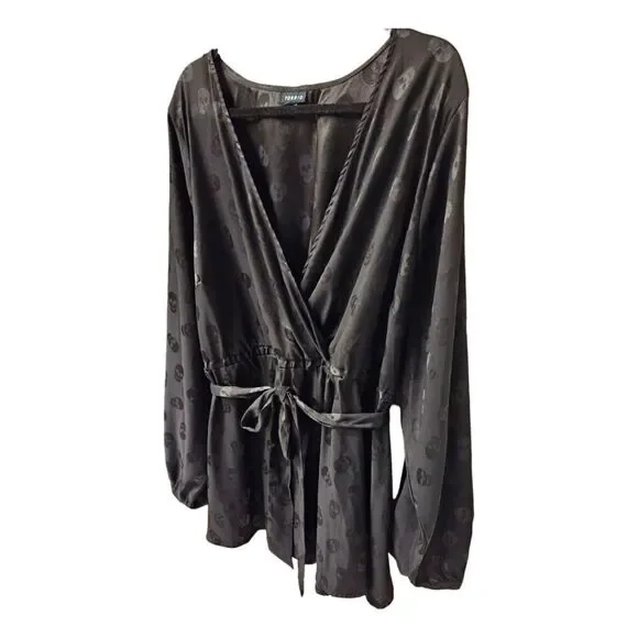 TORRID Plus Size Black Skull Jacquard Surplice Top - Picture 8 of 16